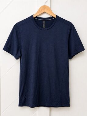 Ten Thousand Merino Tech Shirt Limited Edition Merino Wool Tee Navy Men’s S